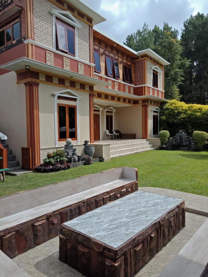 Villa Fresh Line Bongkar Exterior photo