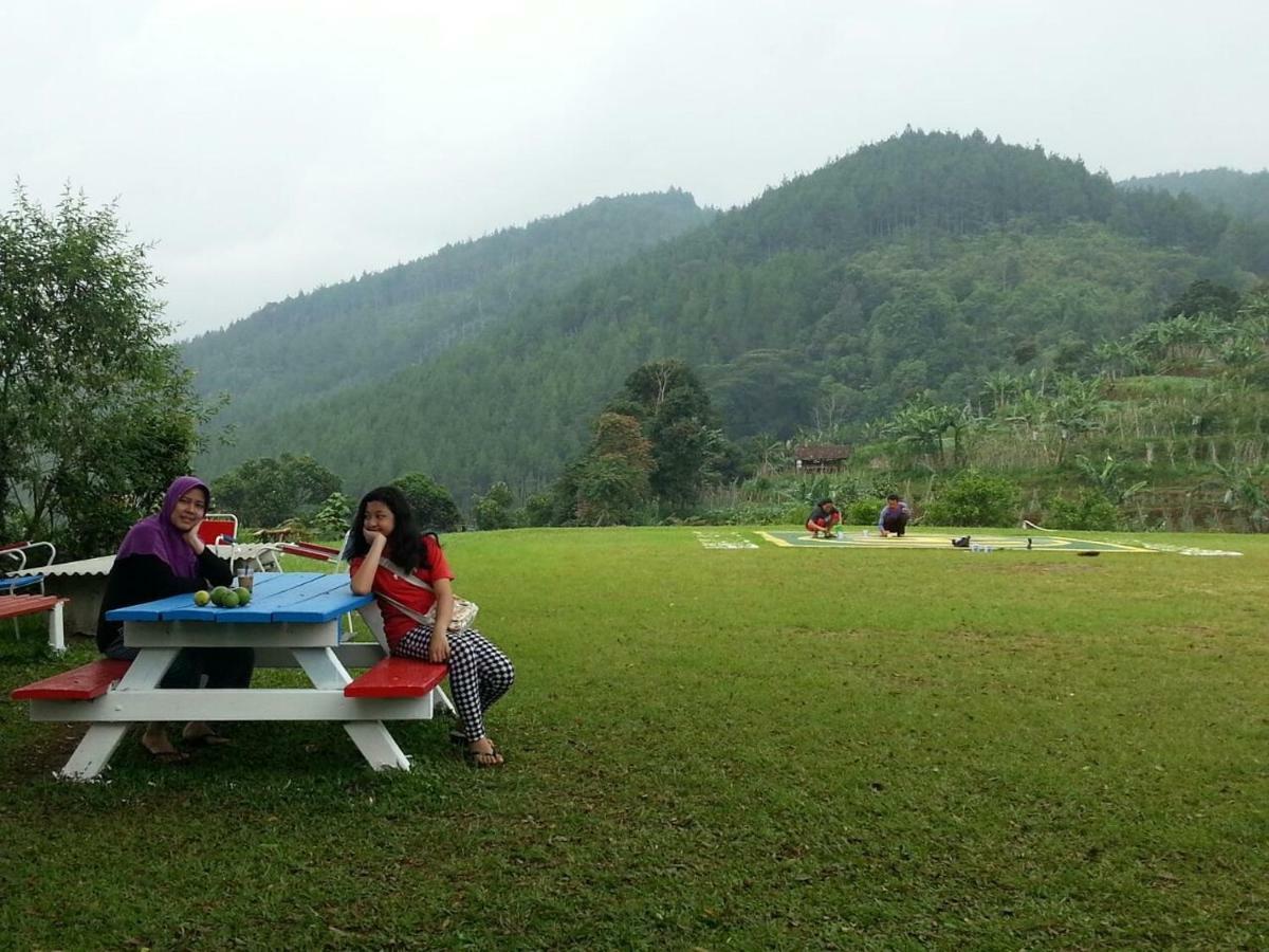 Villa Fresh Line Bongkar Exterior photo
